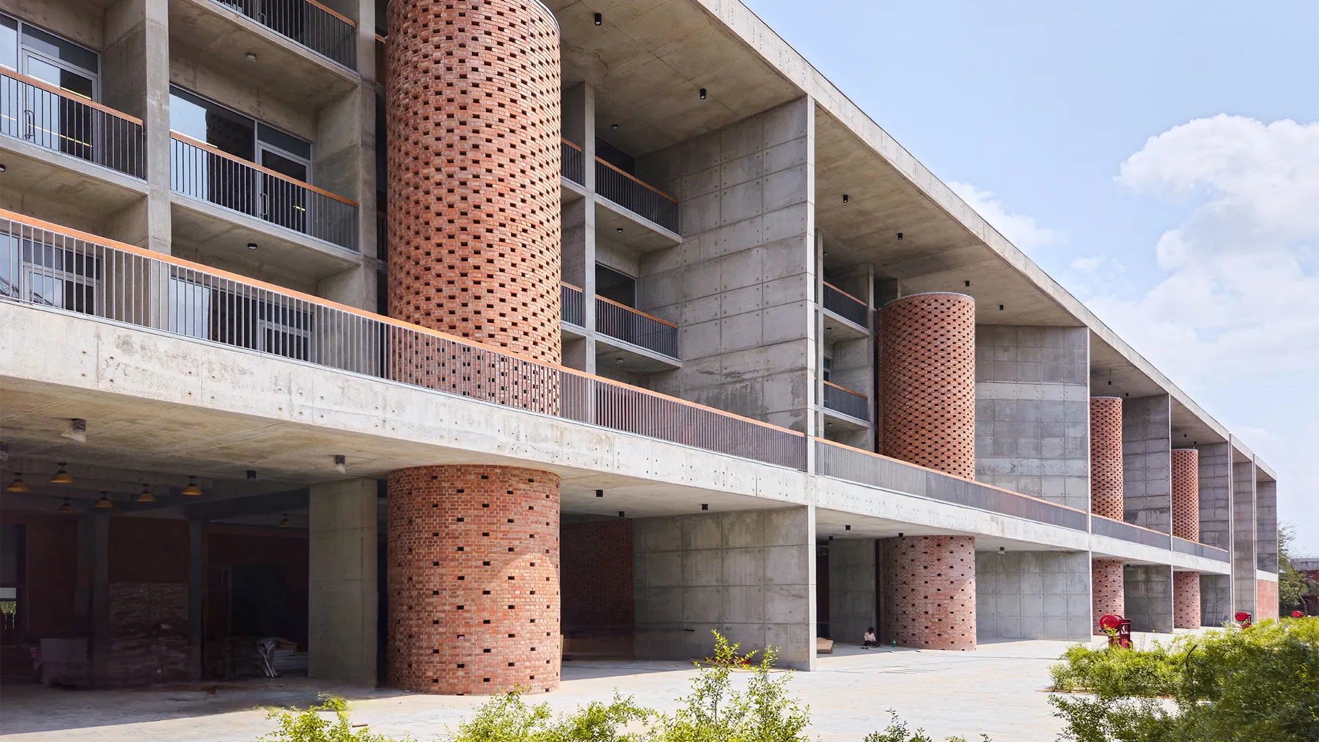 From Joints to Facades  complete building   envelopes.